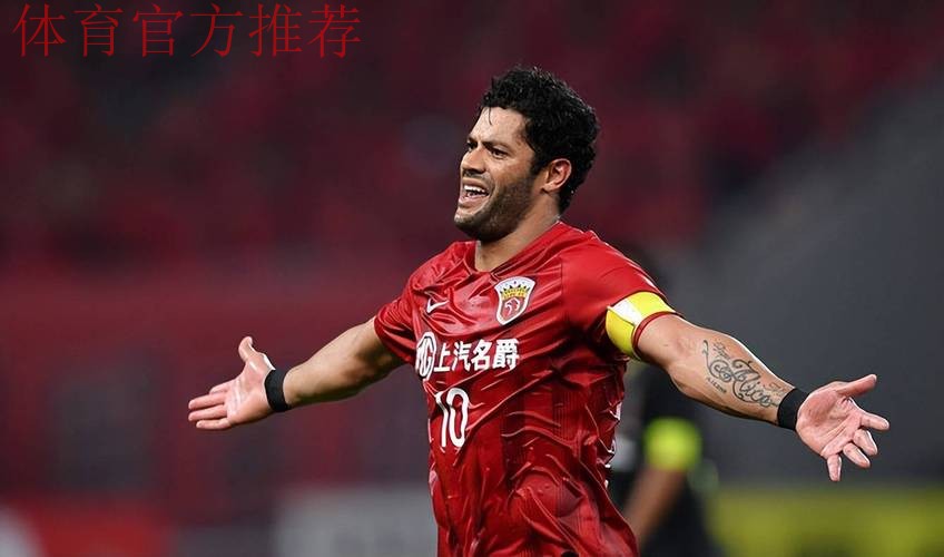 39岁胡尔克跪地庆祝!单刀终结悬念:打破15场球荒 杀进决赛 39岁胡尔克跪地庆祝!单刀终结悬念:打破15场球荒 杀进决赛